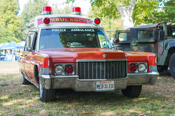 cadillac ambulance 1971
